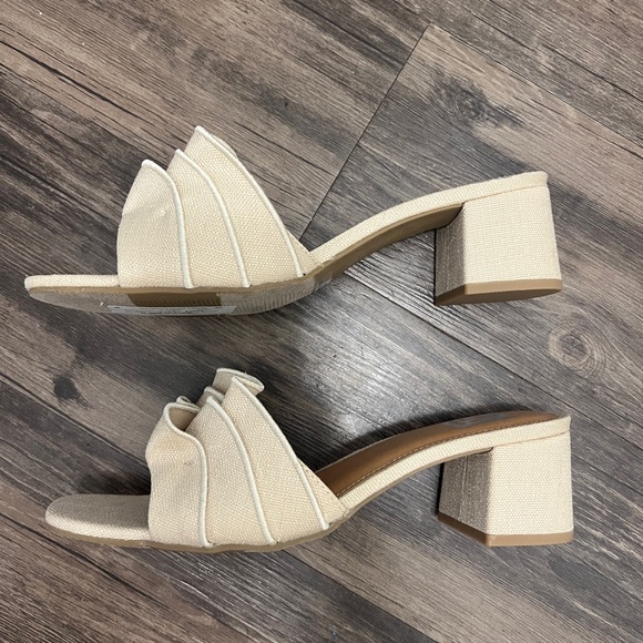 DV Dolce Vita NWT Linnen Slide Sandal size 9.5 - Picture 5 of 7